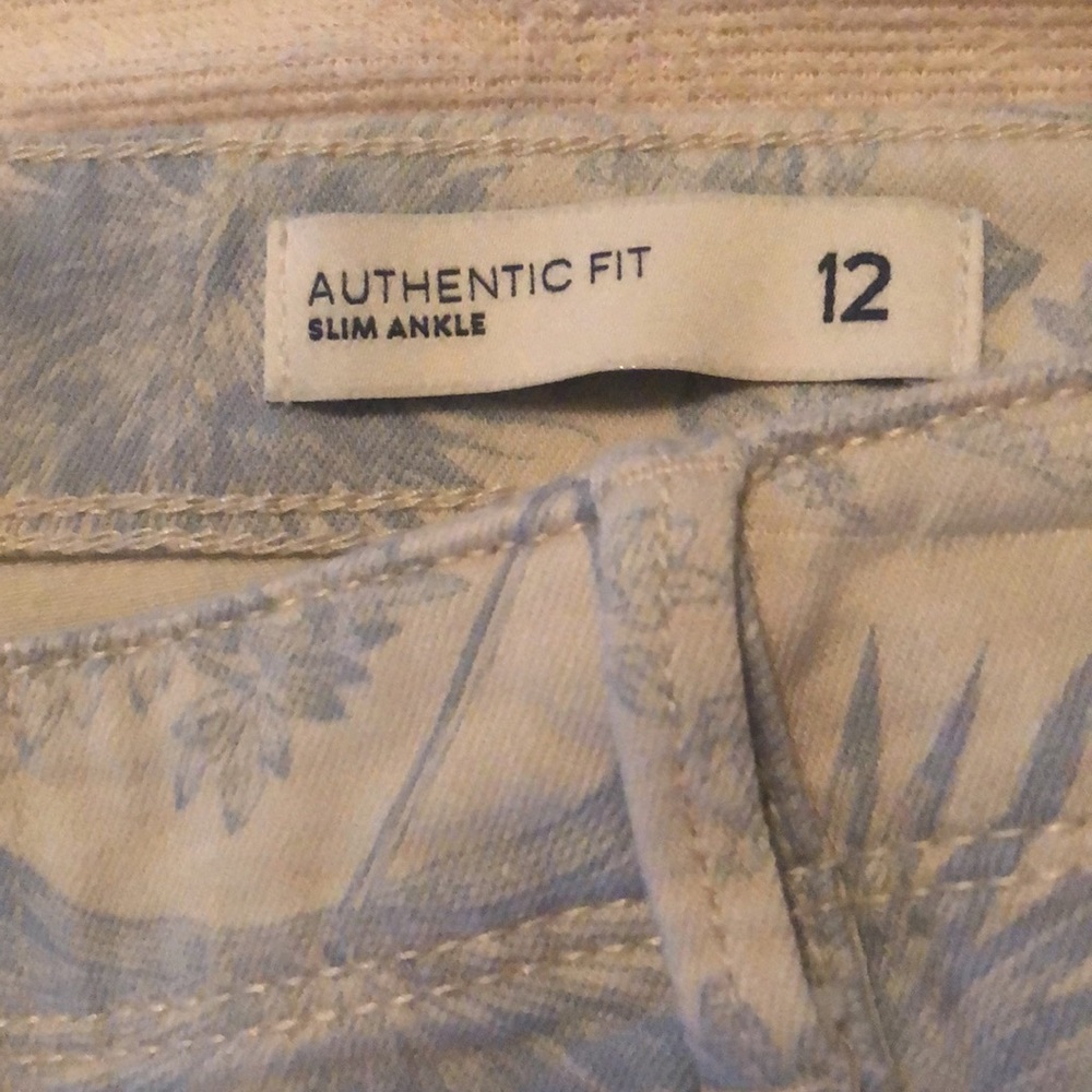 J. Jill Blue and White Floral Slim Ankle Jeans - Picture 5 of 9